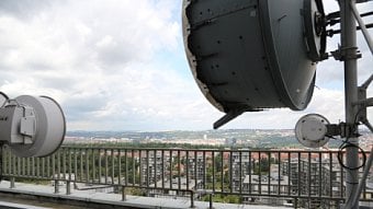 Obrazem: Od sklepů po věž. Zákulisí Ústřední telekomunikační budovy