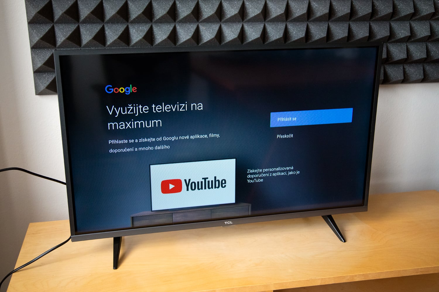 TCL 32ES580 - první zapnutí