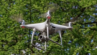 DJI