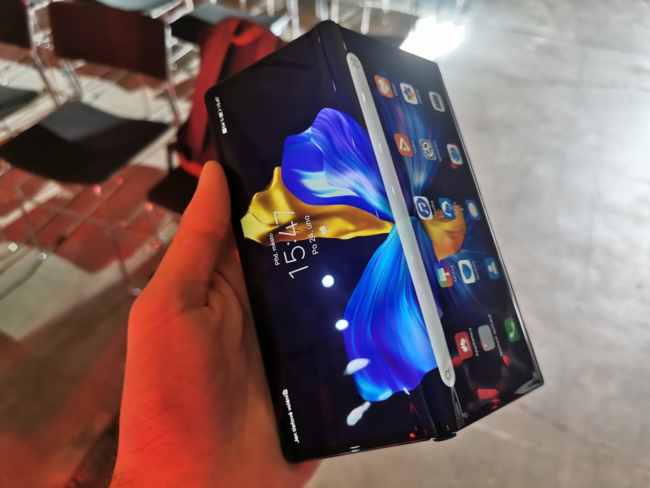 Ohebný chytrý telefon Huawei Mate Xs