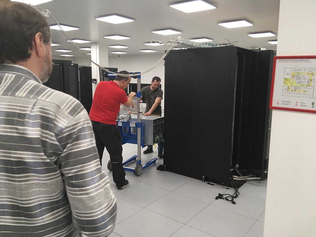 Spuštění superpočítače Nvidia DGX-2 na IT4Innovations v Ostravě