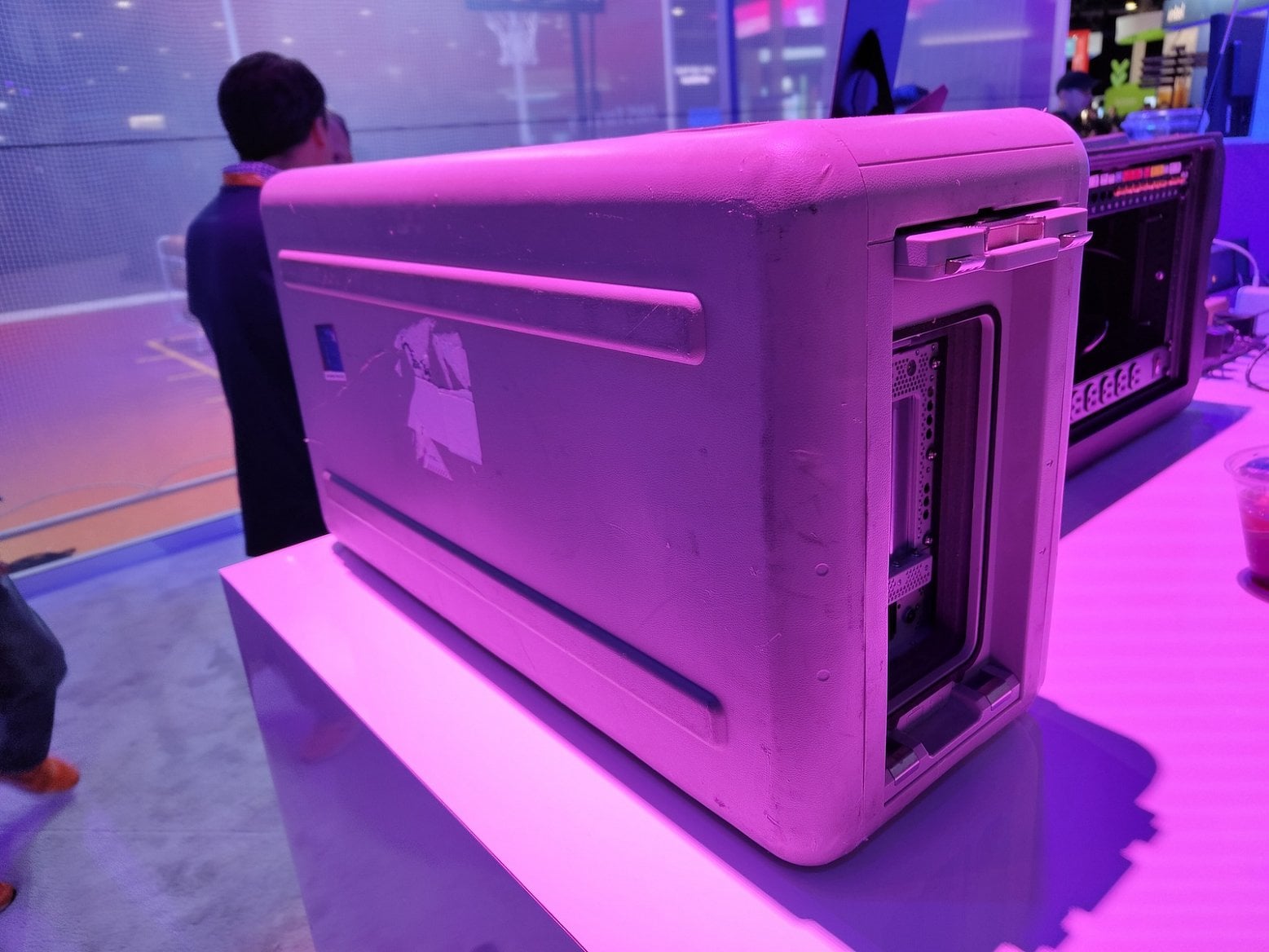 AWS Snowball a AWS Snowcone od Amazon Web Services