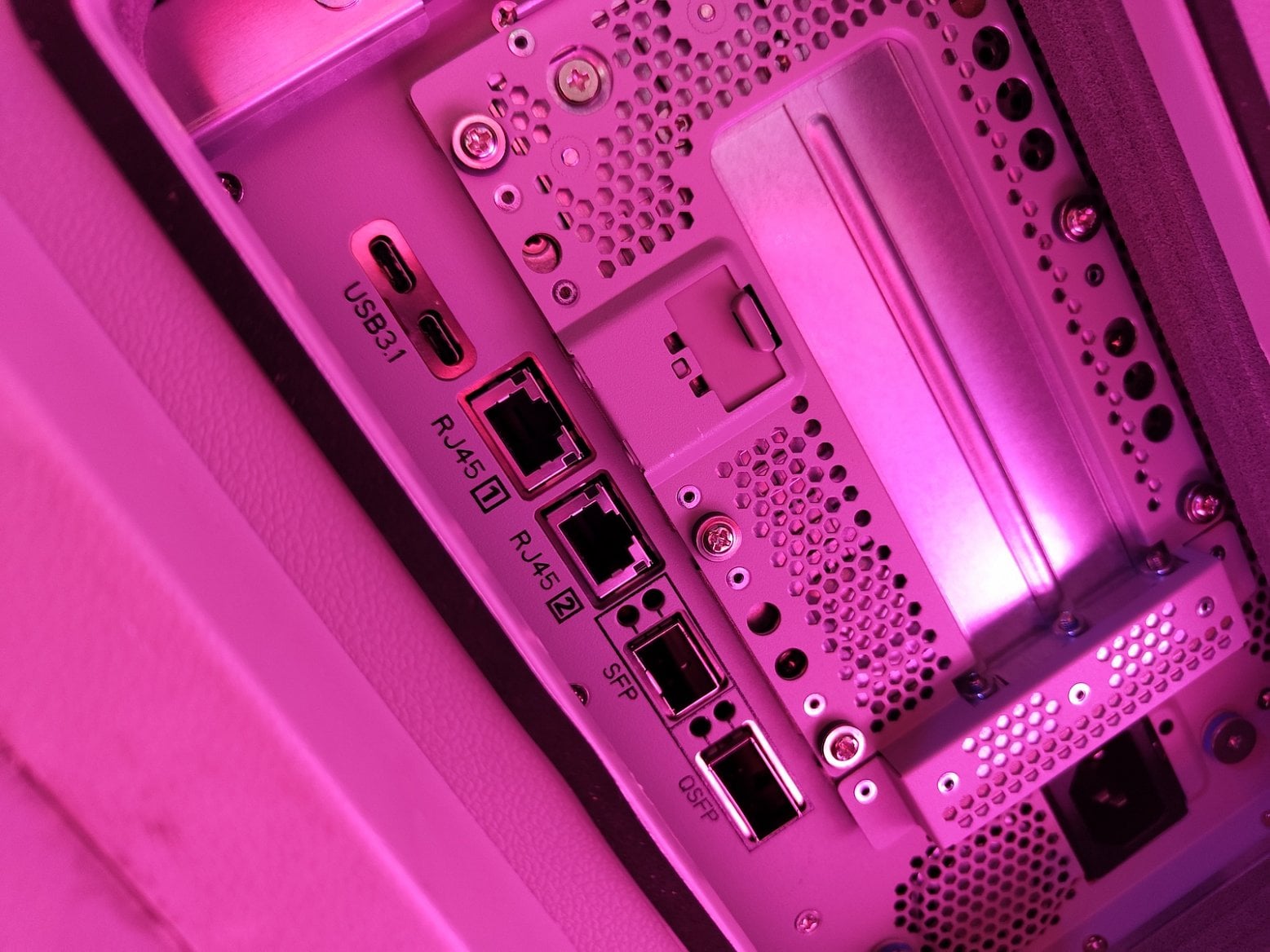 AWS Snowball a AWS Snowcone od Amazon Web Services