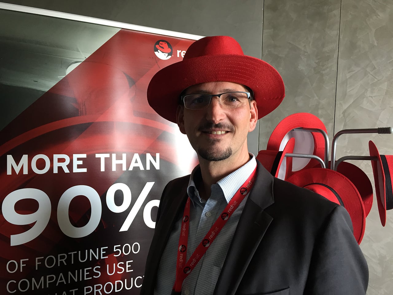 Brian Cornell, viceprezident Red Hatu.