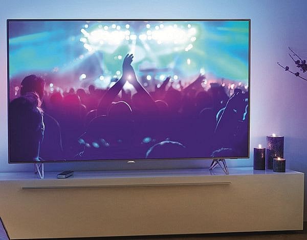 Philips LS 7600 je nejvyšší nyní uváděný model a doplní tak špičkové podzimní řady právě přicházející do prodeje. Jako například už recenzovanou Philips 55PUS8700 (viz odkaz).