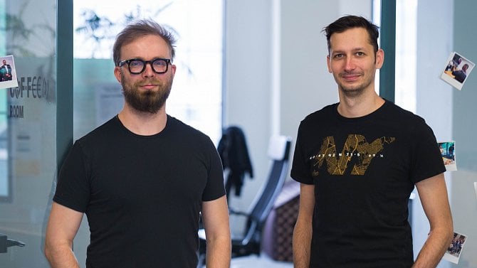 Pavel Vachek - Ondřej Bartas - PC Bee