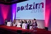 Zleva Alexej Pyško, Tomáš Motl, Dan Přibáň, Monika Zoubková, Petra Nesvačilová, Petr Dvořák, Eva Josefíková, Miroslav Donutil, Milan Fridrich, Barbara Lukešová a Alžběta Plívová.
