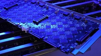 Intel Loihi