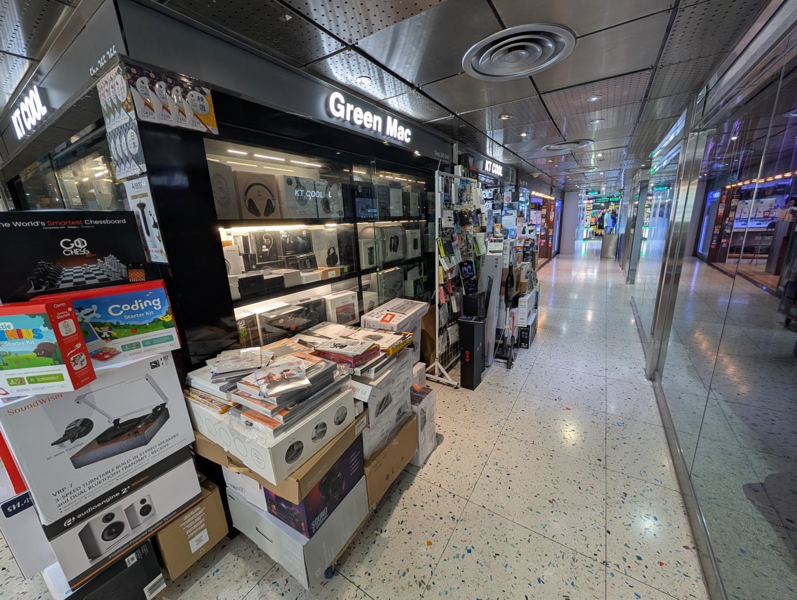 Wan Chai Computer Centre v Hongkongu