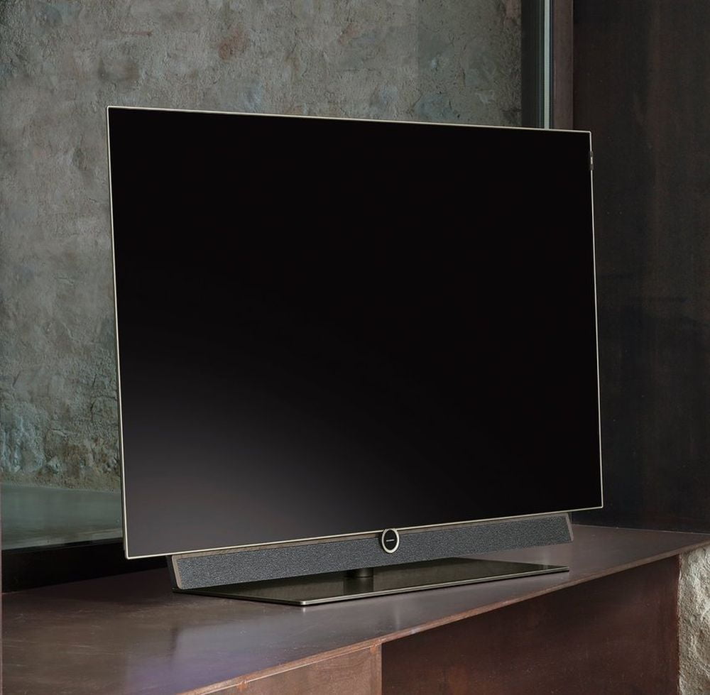 Loewe Bild 5 OLED - design, dřevo