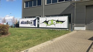 AlzaBox.