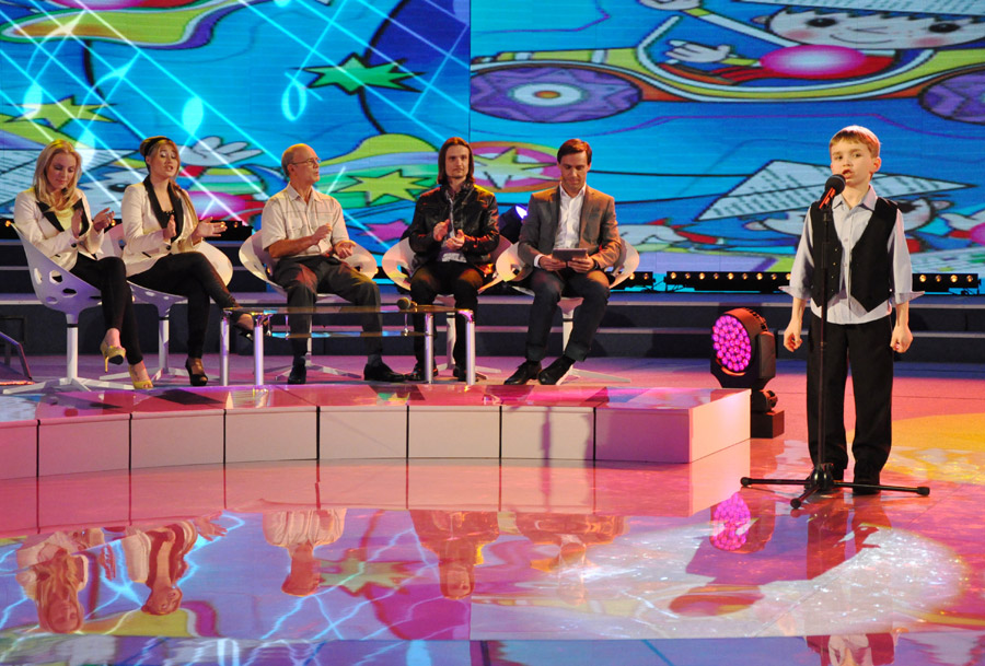 Soutěž Zpívá celá rodina vysílaná na ČT 1 v roce 2013