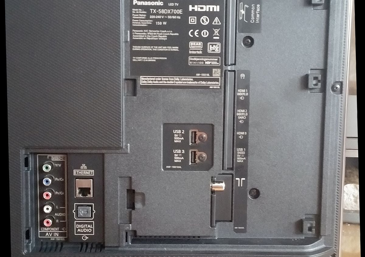 Panasonic TX-58DX700