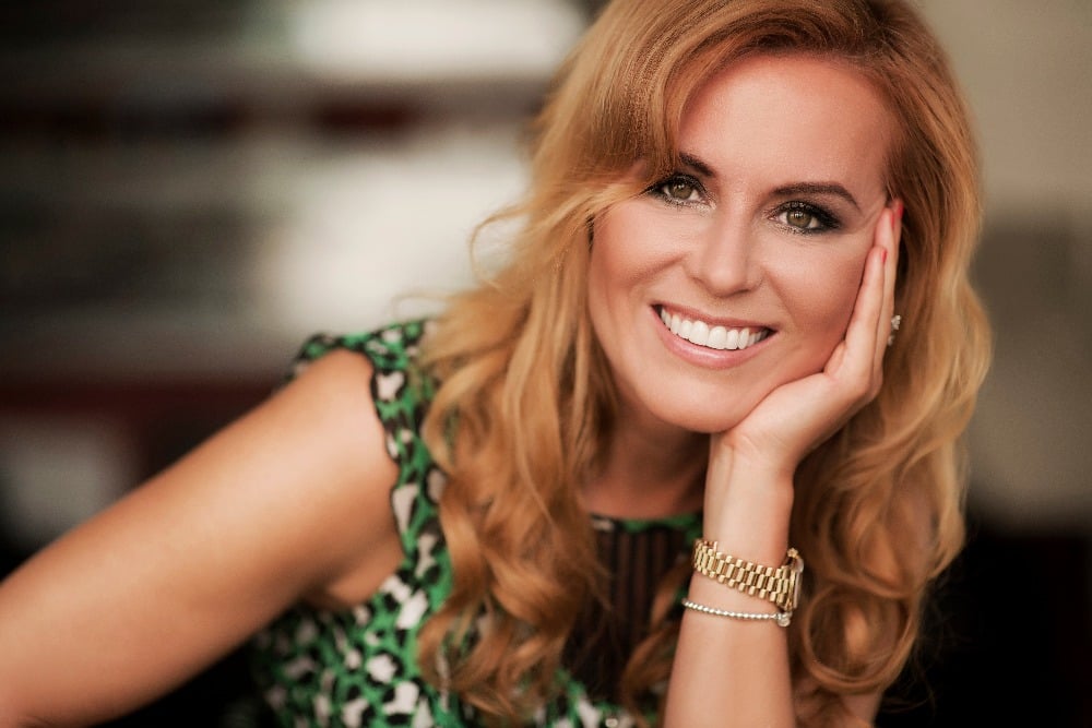 Erika Luzsicza, Axocom