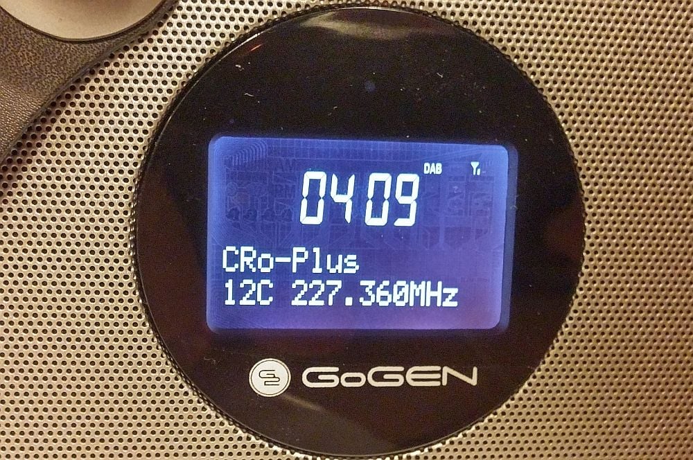 Gogen DAB 1471 BT - informace na displeji, DAB příjem