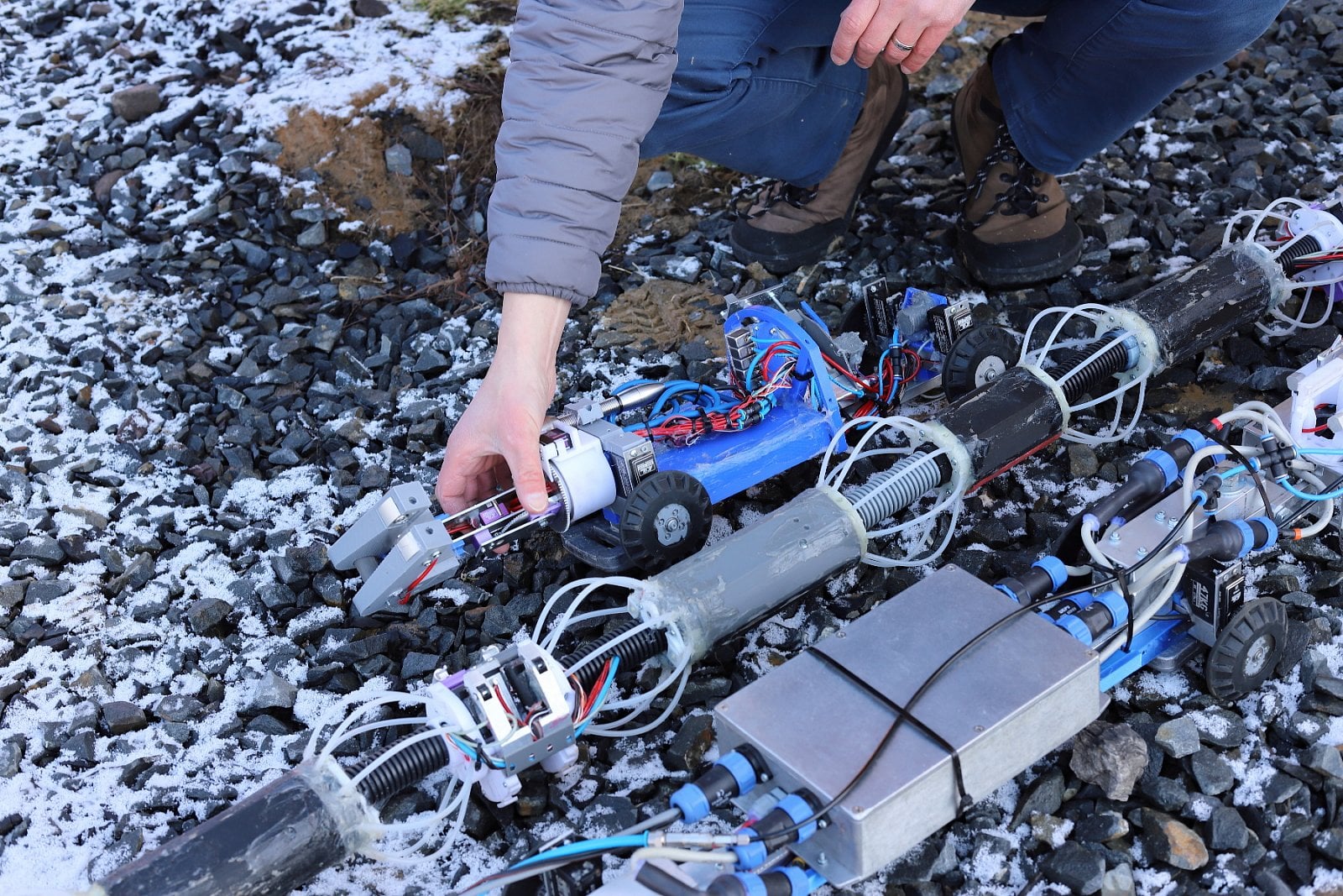 Pilotní projekt unikátní instalace optického kabelu v kanalizaci