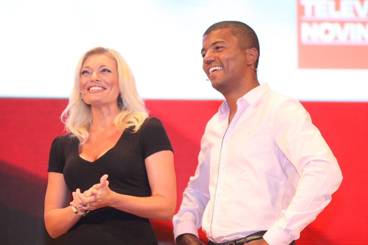 Lucie Borhyová, Rey Koranteng - TK skupiny Nova, podzim 2013