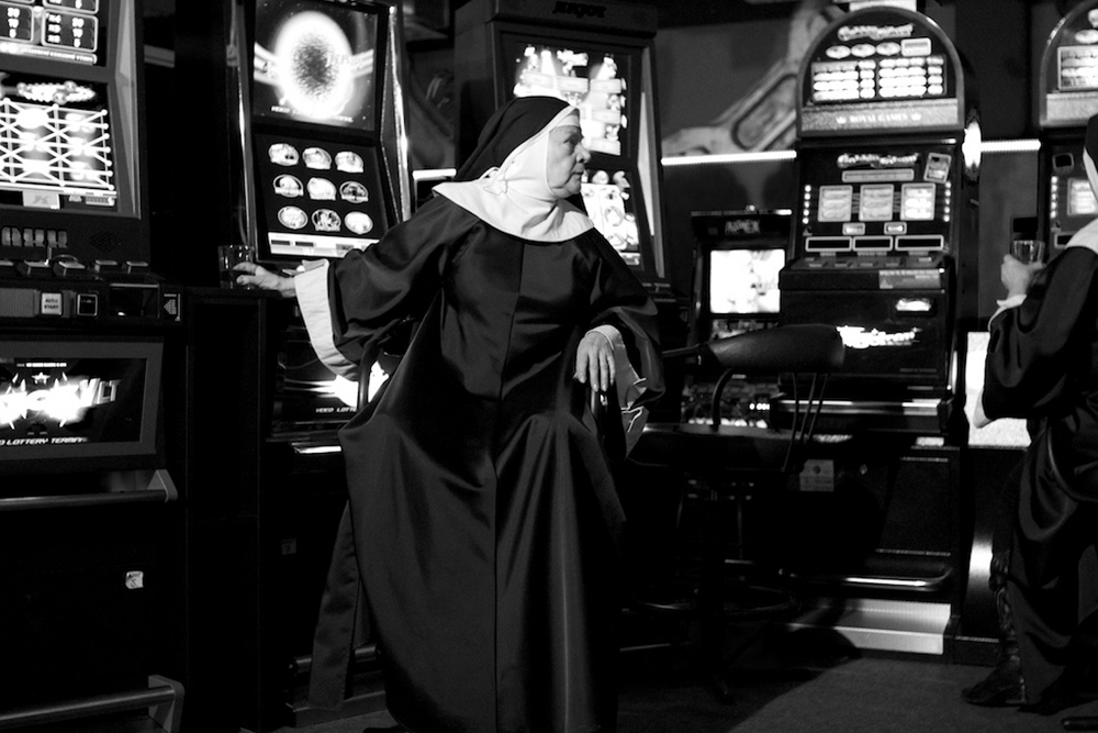 Česká verze Benidorm Bastarde, skryté kamery s důchodci, na Nově