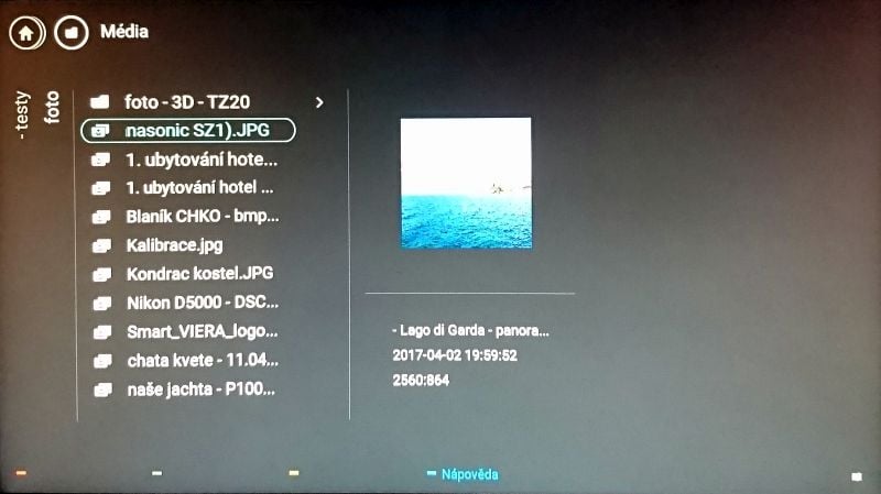 V multimédiích si dopředu nemusíte volit co chcete přehrát, ovládání je jasné a průhledné.