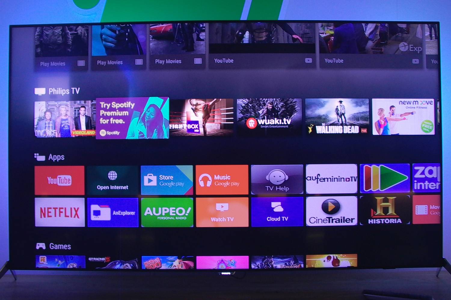 Nová "Home Page - Launcher", nebo-li domácí obrazovka, má několik částí, mezi nimi Apps, Games, Settings a také „doporučené pořady“. Vše pracuje ve stylu „naposled použitá aplikace, se v pořadí aplikací přesouvá na první pozici“.