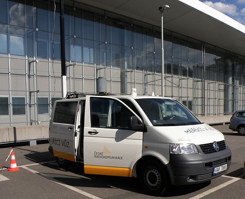 Měřící vůz Českých Radiokomunikací disponující i možností zjistit kvalitu signálu DVB-T2