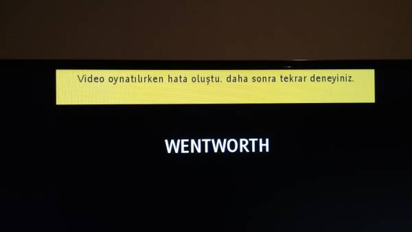 Filmbox povětšinou pracoval, ale někdy si postavil hlavu a nic a nic. Co se dělo nevím. Netroufám si odhadnout ani jazyk…