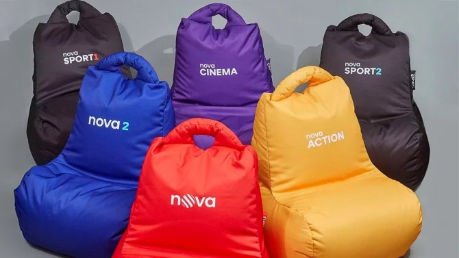 Propagační předměty TV Nova s logy z roku 2017