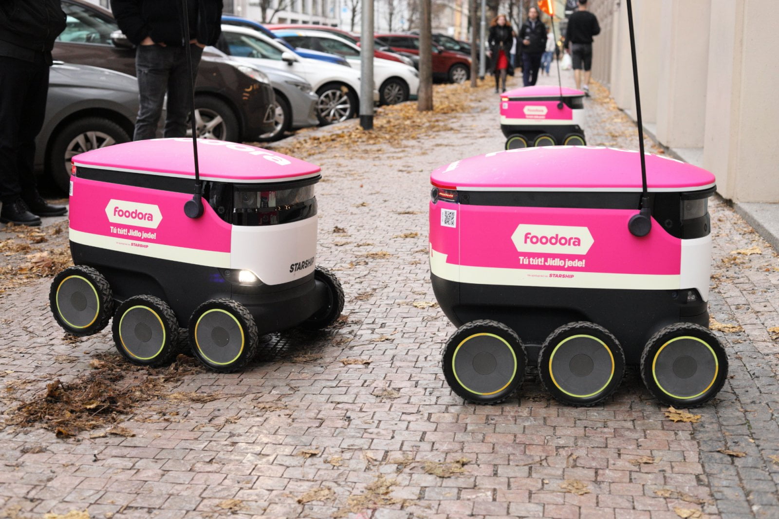 Robot - Foodora - Starship Technologies - autonomni rizeni