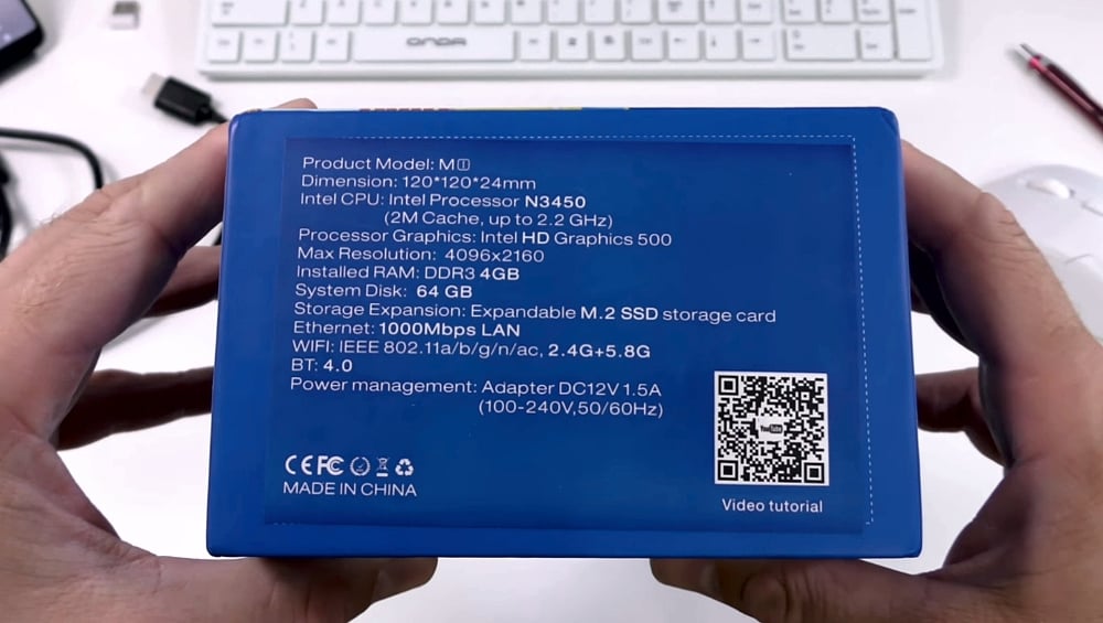 Nahlížíme do krabice