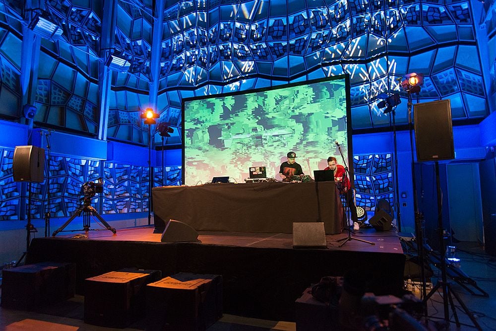 Radio Wave, 10 let - Pouliční slavnost