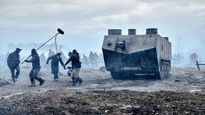 Na západní frontě klid - film pro Netflix natáčený v ČR