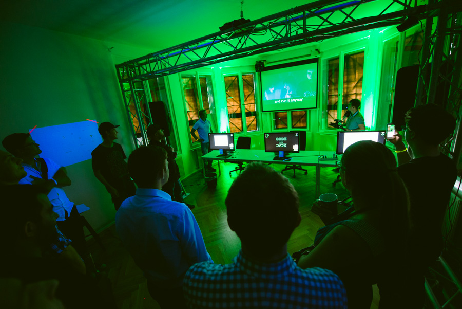 Code in the Dark má za sebou pražskou premiéru