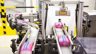 Technologie v hygienických vložkách – nevěříte? Podívejte se, jak to dělá Always