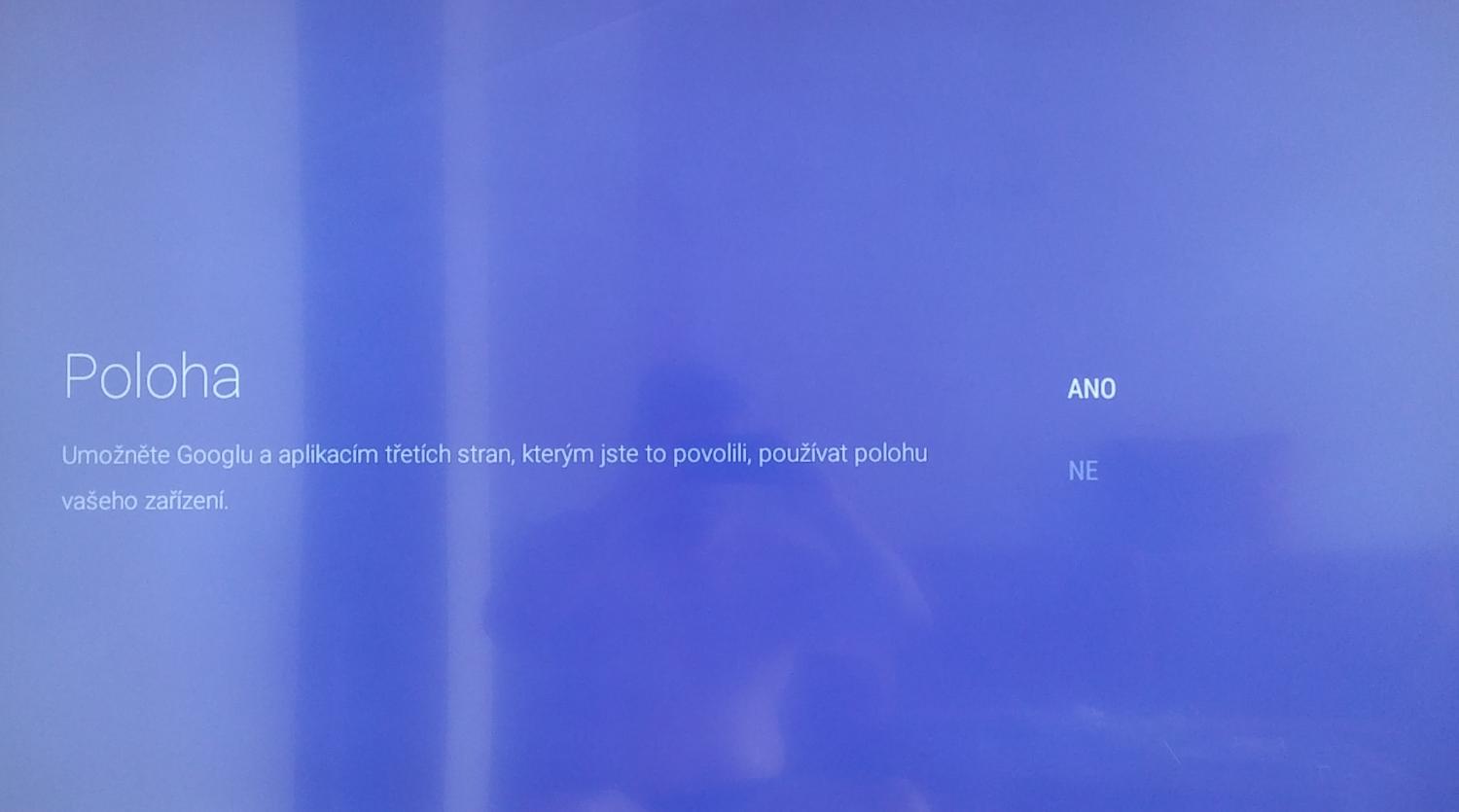 Klasické otravování s povolením polohy, kde se TV nachazí.