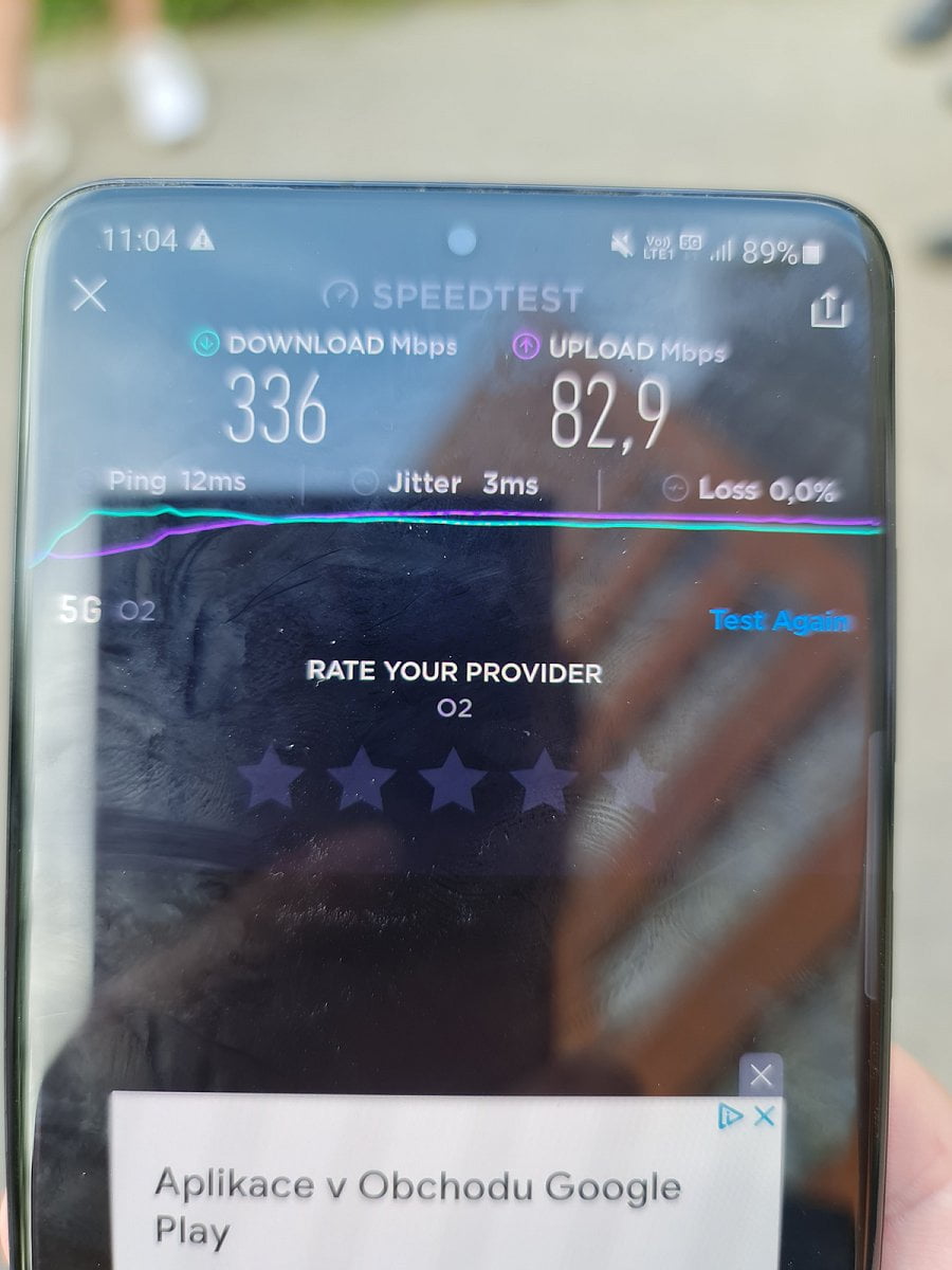 Modernizovaný 5G vysílač O2 a CETINu ve Stodůlkách v Praze