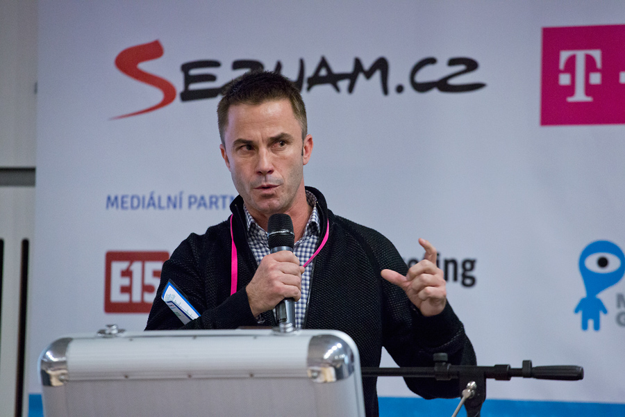 Robert Knox, spoluzakladatel a šéf společnosti Virgla LLC