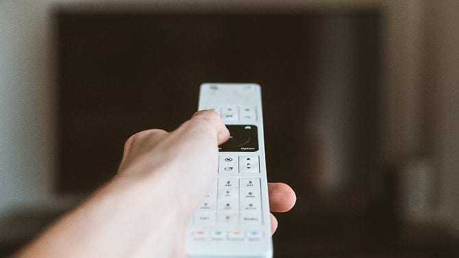 Dálkové ovládání, ovladač, televize, multimédia