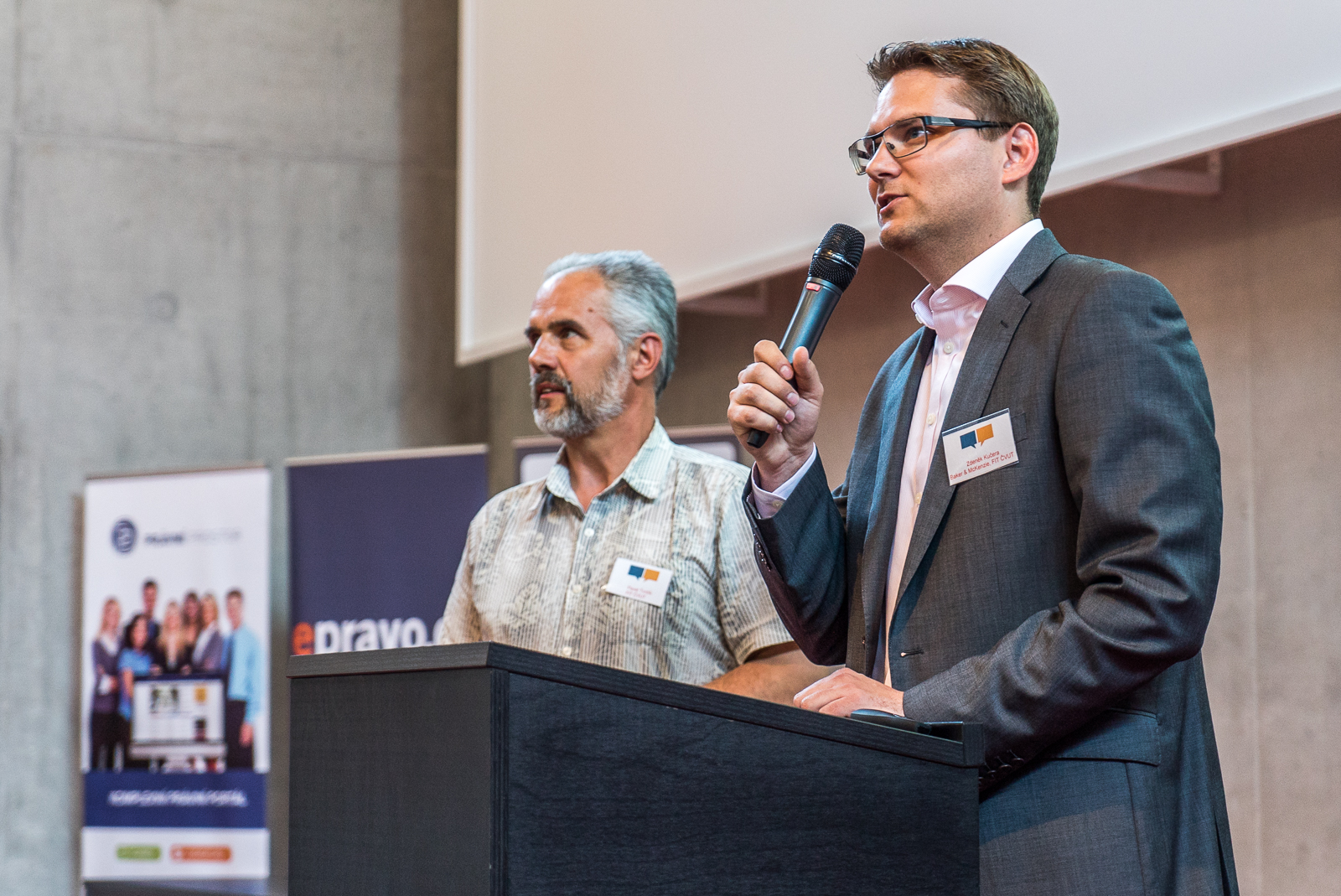 Pavel Tvrdík a Zdeněk Kučera (v popředí) zahajují LAW FIT 2015