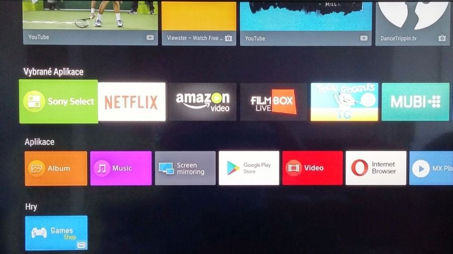 Na ikoně Sony Select najdete domácí Voyo.