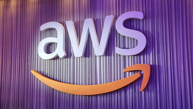 Amazon Web Services, AWS
