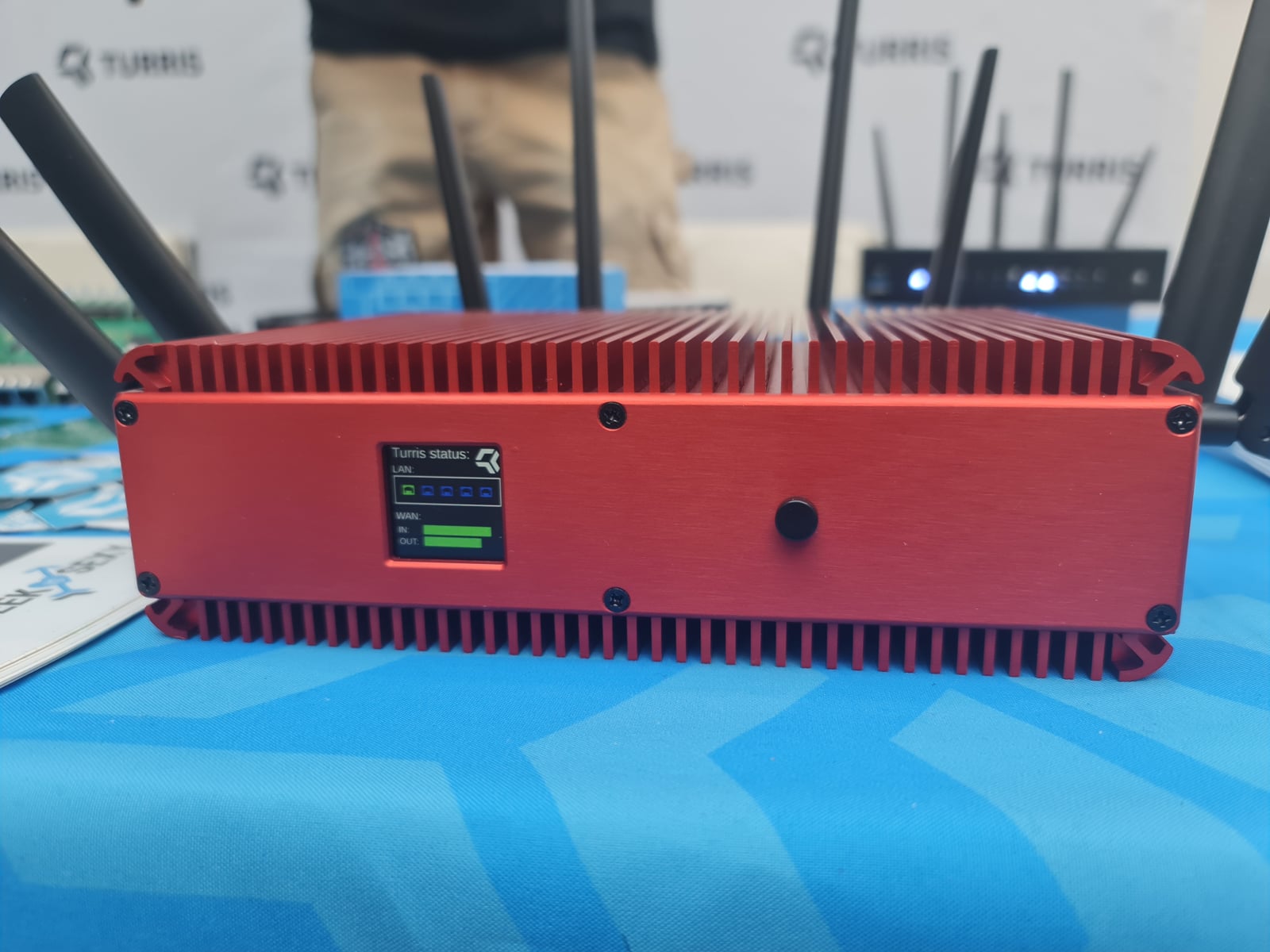 Wi-Fi router Turris II od CZ.NIC