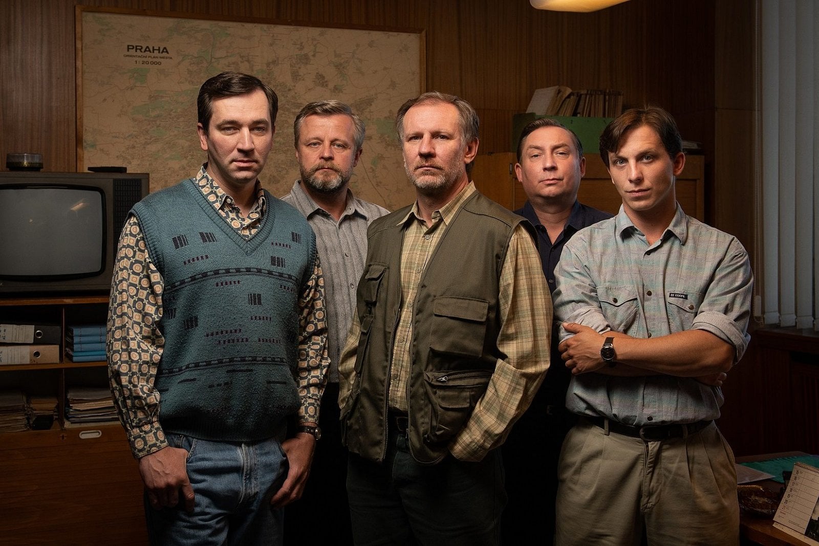 Seriál Devadesátky (2022)