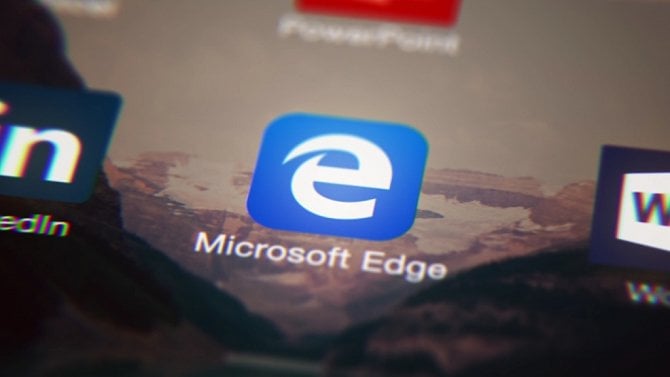 Microsoft Edge  - mobilní aplikace - prohlížeč