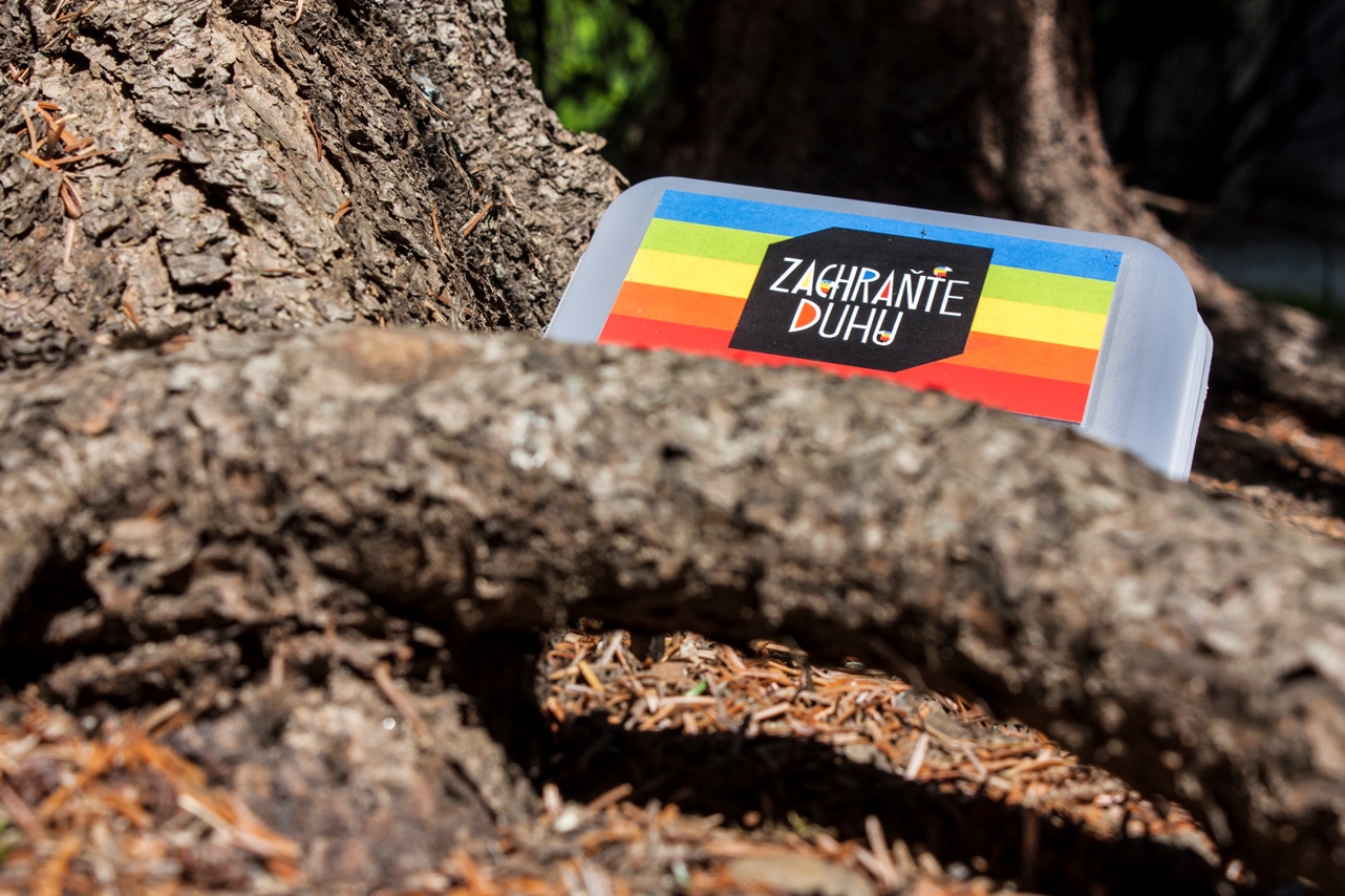 Déčko pořádá velkou letní soutěž pro děti Zachraňte duhu