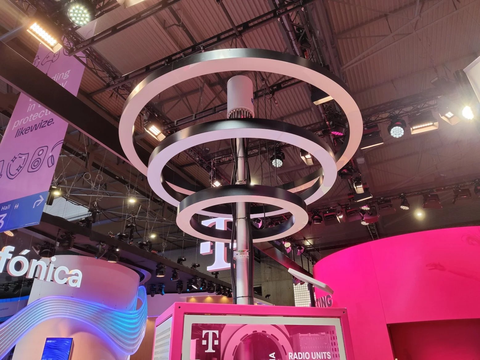 Přenosný mobilní vysílač Deutsche Telekomu