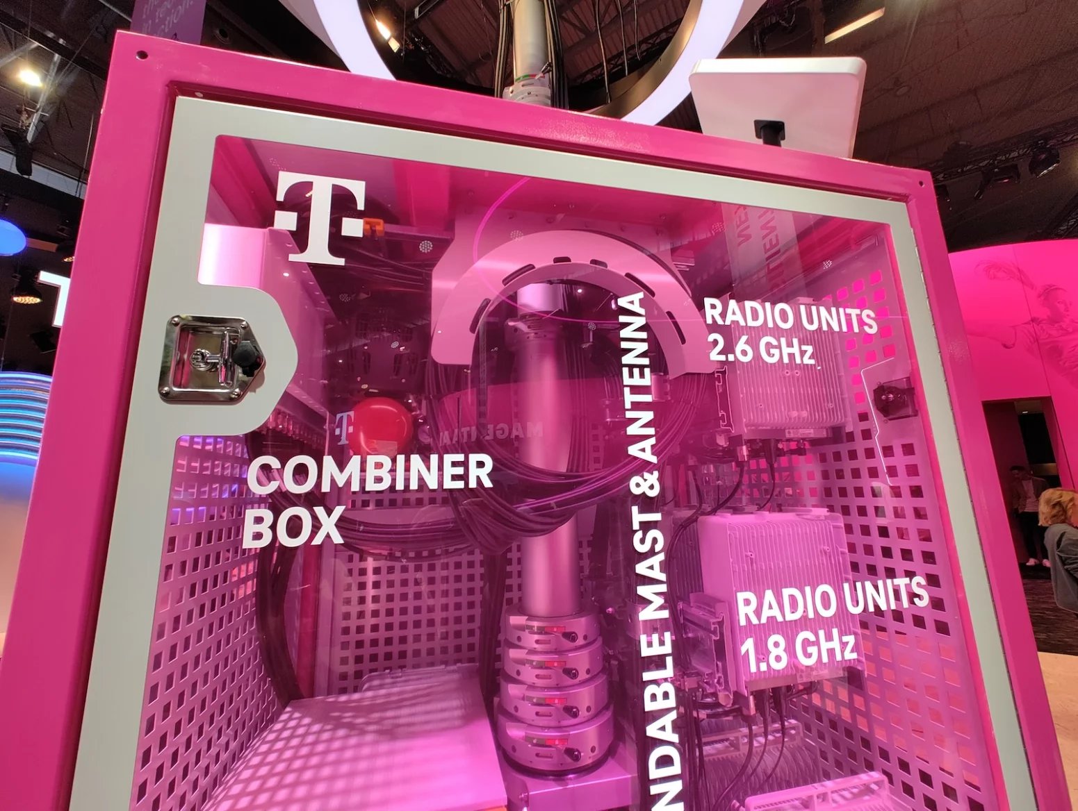 Přenosný mobilní vysílač Deutsche Telekomu