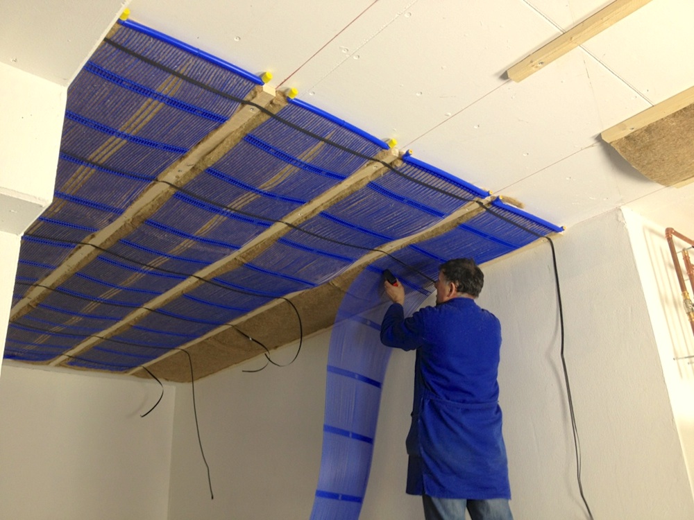 kapil. topení - montáž strop