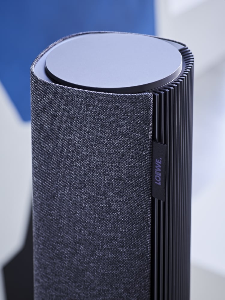 Loewe Bild 7 a externí reprosoustavy Loewe Klang 5