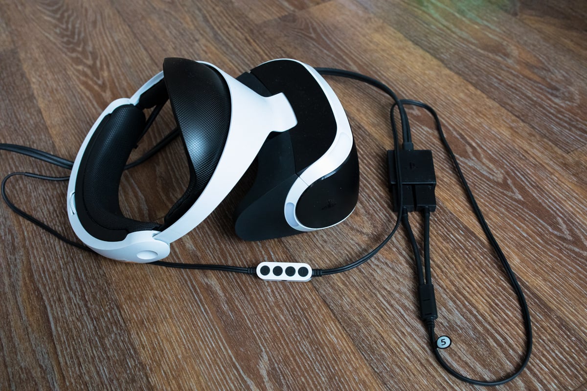 PlayStation 4 PRO - virtuální brýle