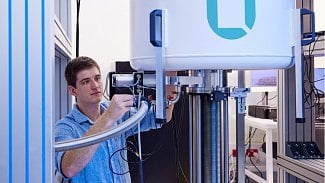 Silicon Quantum Computing (SQC)